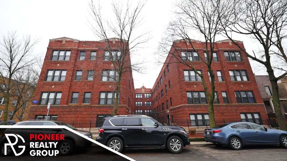 Building Photo - 2207 W Eastwood Ave