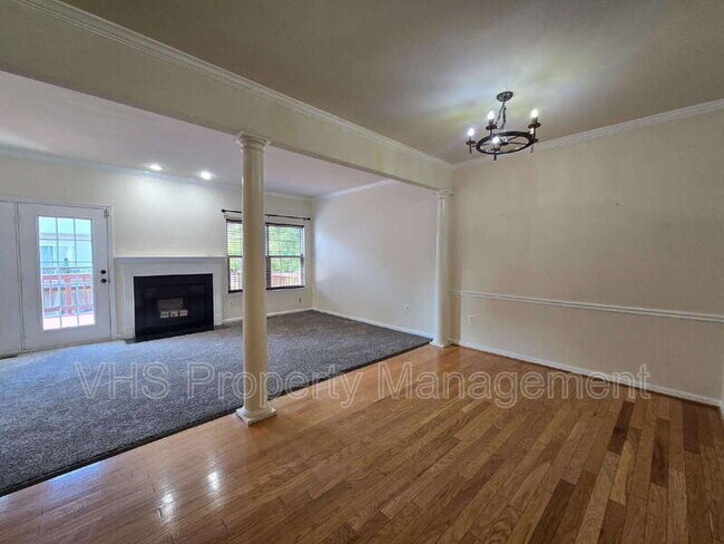 Building Photo - 6186 Library Ln