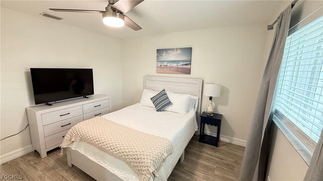 Building Photo - 3417 NW 2nd St