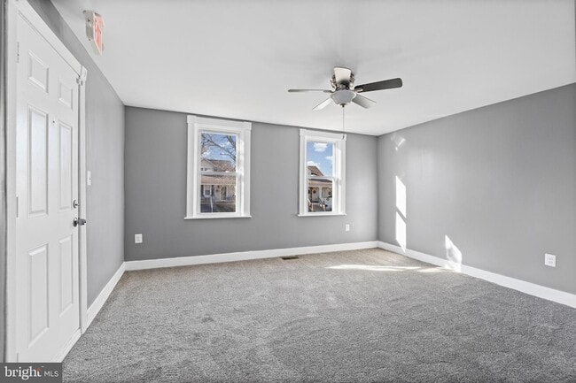 Building Photo - 3014 Royston Ave