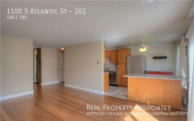 Building Photo - 1100 S Atlantic St