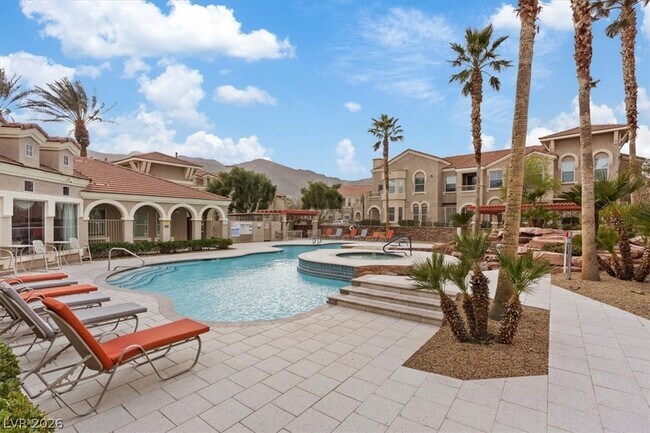 Building Photo - 10550 W Alexander Rd