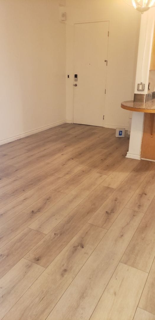 Building Photo - Awesome 2 Bedroom 1 bath unit Downtown LA