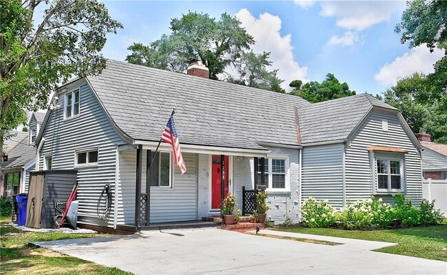 Building Photo - 1168 Bolling Ave