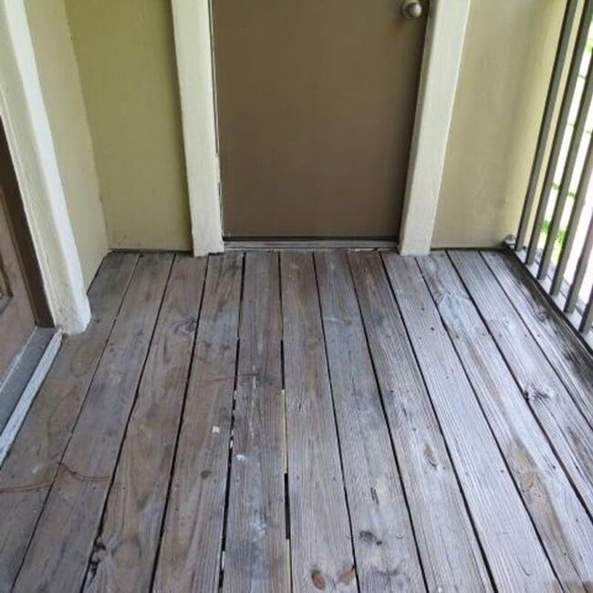 Building Photo - 208 Afton Square