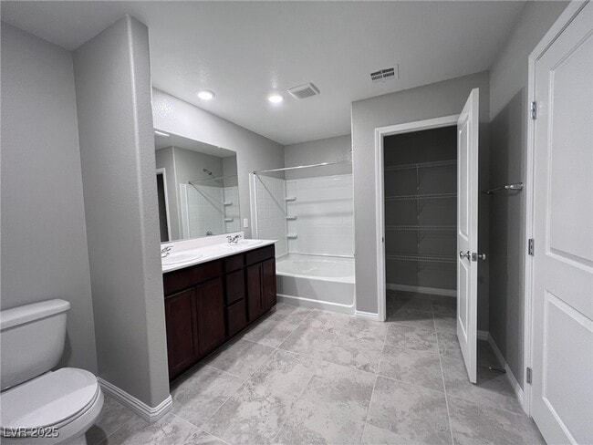 Building Photo - 2990 Saltillo Ln