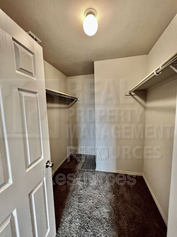 Building Photo - 10429 NW 19th St