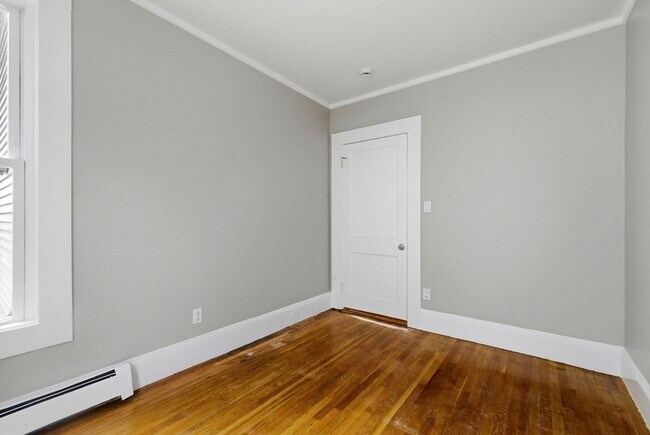 Building Photo - 60 Tudor St