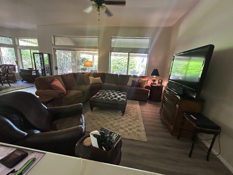Building Photo - 13714 W Caballero Dr