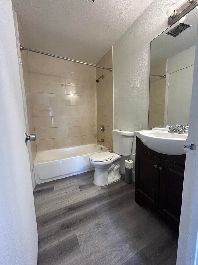 Building Photo - 2229 NW 59th Ave