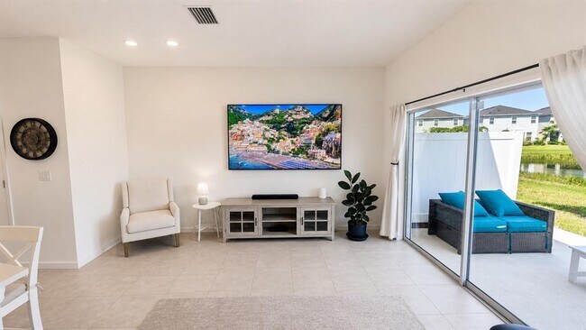 Building Photo - 5698 Archipelago St