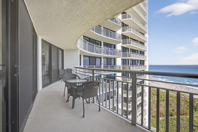 Building Photo - 3000 N Ocean Dr