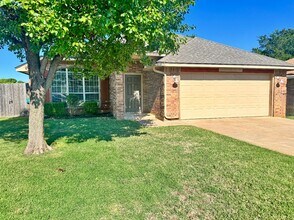 Building Photo - 17609 Gold Dr