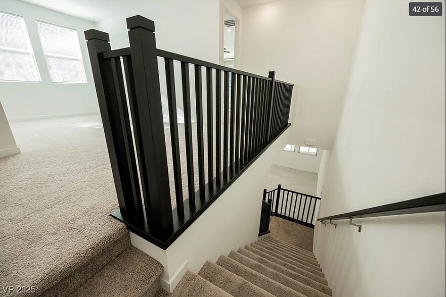 Building Photo - 2451 Altitude St