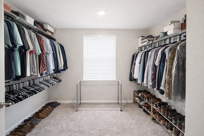 Building Photo - Open concept plan in Savannah Southside - Close to I95