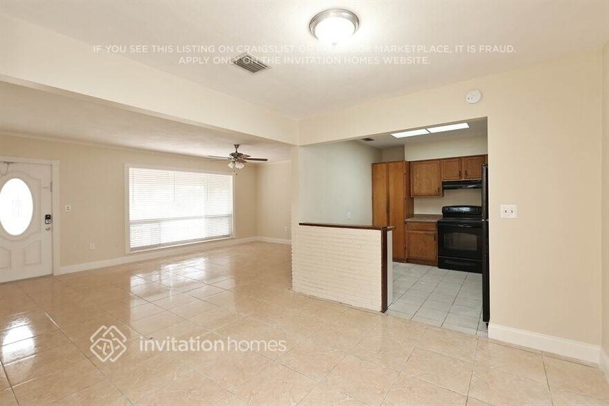 Building Photo - 7828 Kismet St