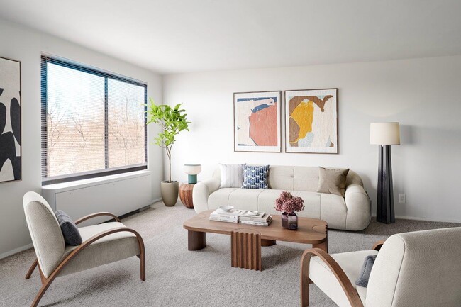 Interior Photo - Plaza Towers