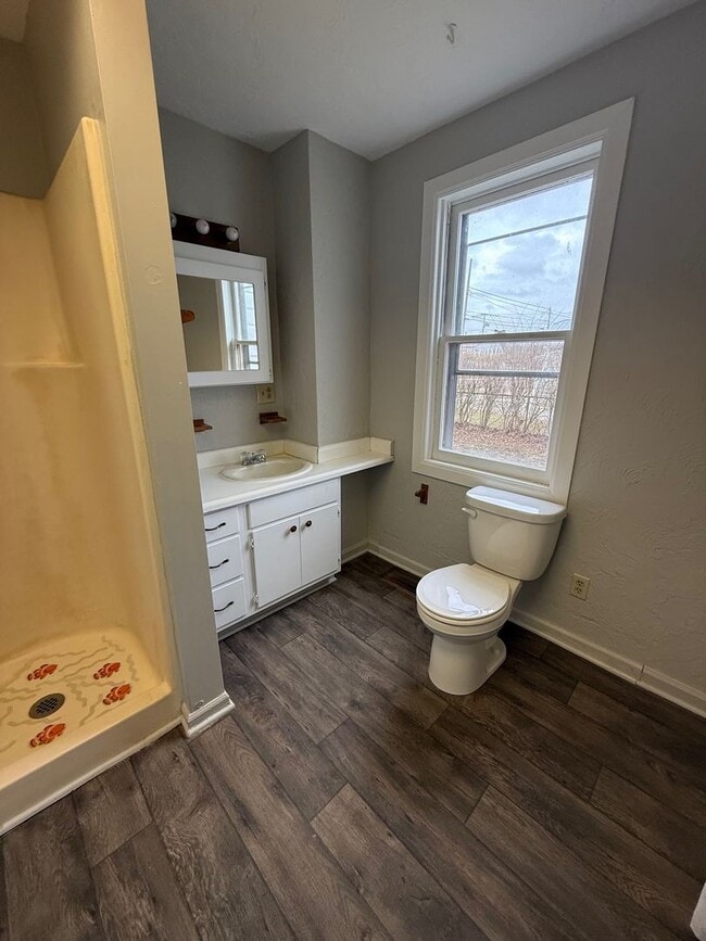 Building Photo - 3 Bedroom Home - Daleville