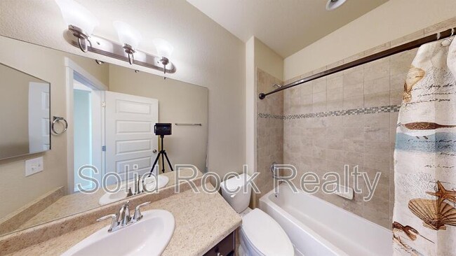Building Photo - 1097 Antrim Loop