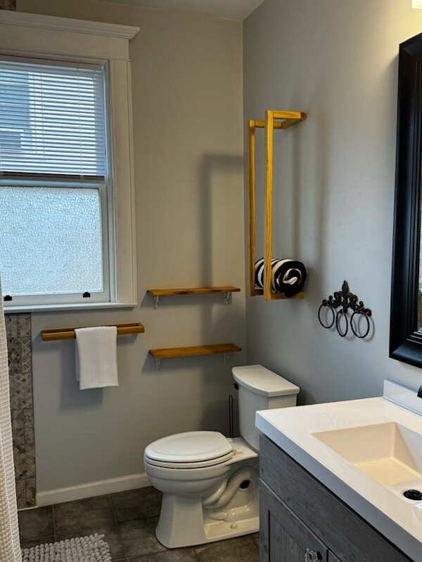 Building Photo - 517 Camden Ave