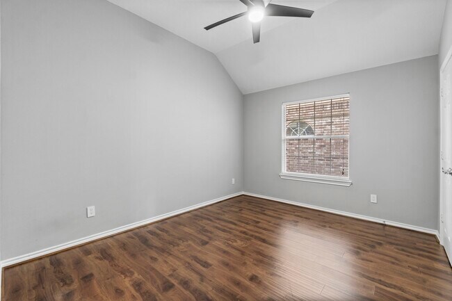 Building Photo - 3007 Rustic Gardens Dr