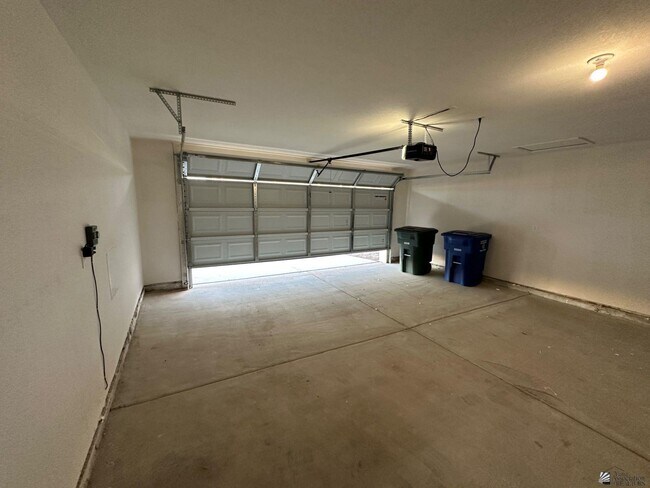 Building Photo - 7357 E 36th Pl