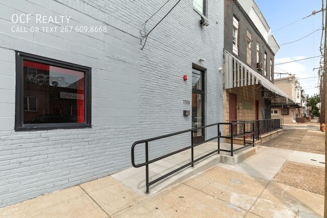 Building Photo - One Bed West Passyunk Luxury Apartment