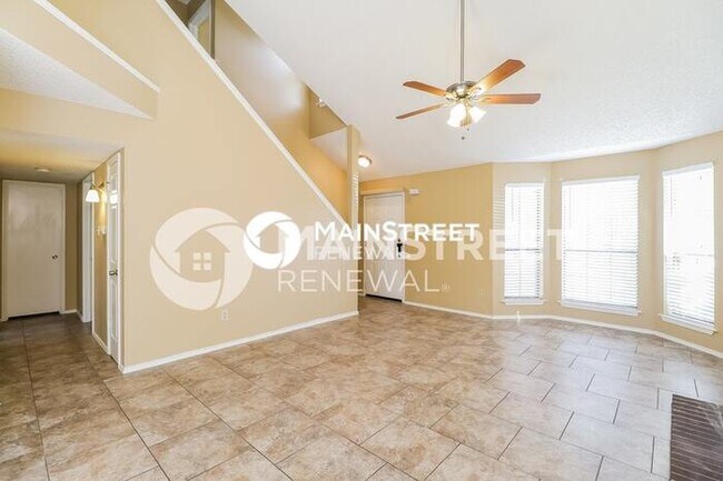 Building Photo - 3 Bedroom Pet-Friendly Home in Cedar Hill,...