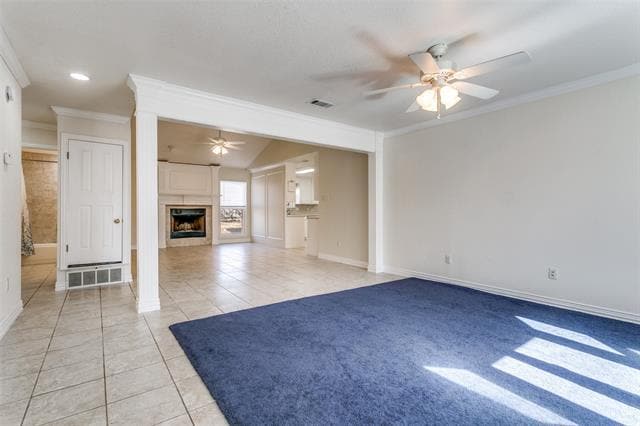 Building Photo - 719 Koen Ln