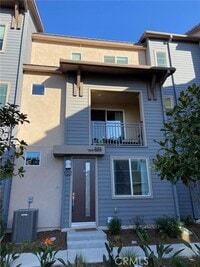 Building Photo - 646 Savi Dr