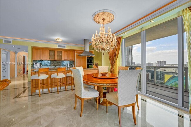 Building Photo - 1800 S Ocean Dr