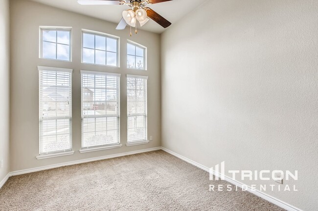 Building Photo - 1617 Grand Ct