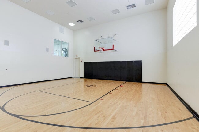 Building Photo - 99 SE Mizner Blvd