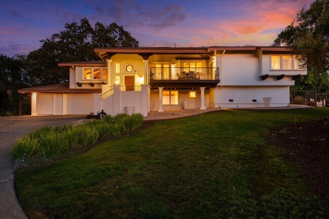 Building Photo - 4 Bedrooms, 3 Bathrooms, Cul-de-sac Location Near Silverado Country Club, Napa