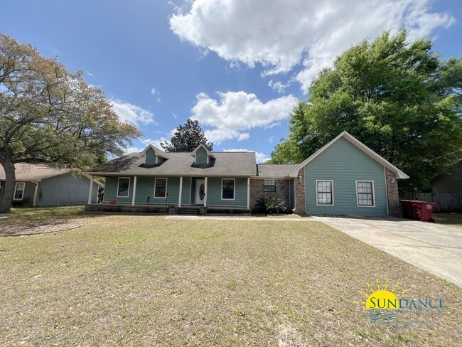 Building Photo - Charming 3 Bedroom Home in Countryview Estates community with Solar Panels!