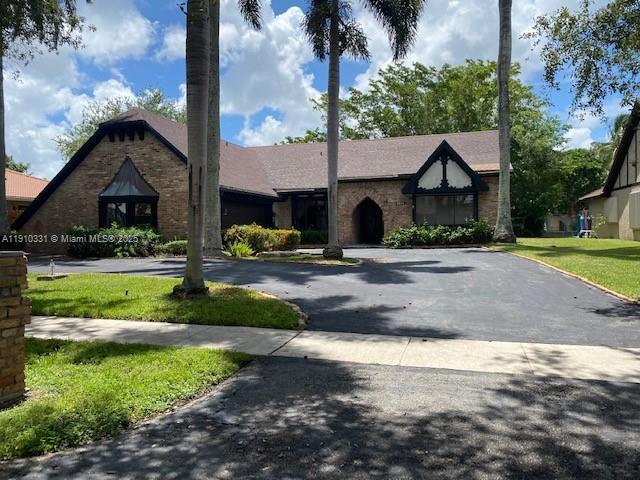 Building Photo - 9870 NW 10th Ct