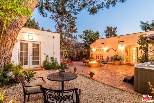 Building Photo - 6335 Warner Dr