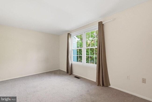 Building Photo - 129 Bickel Ct