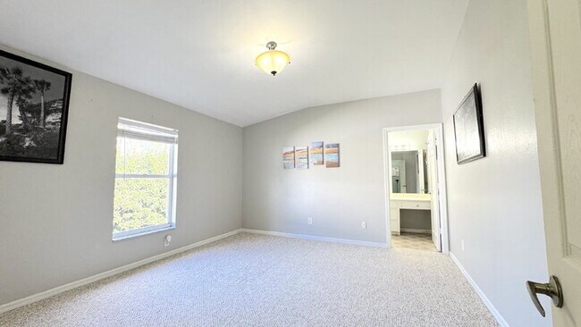 Building Photo - 1467 Bay Grove Dr