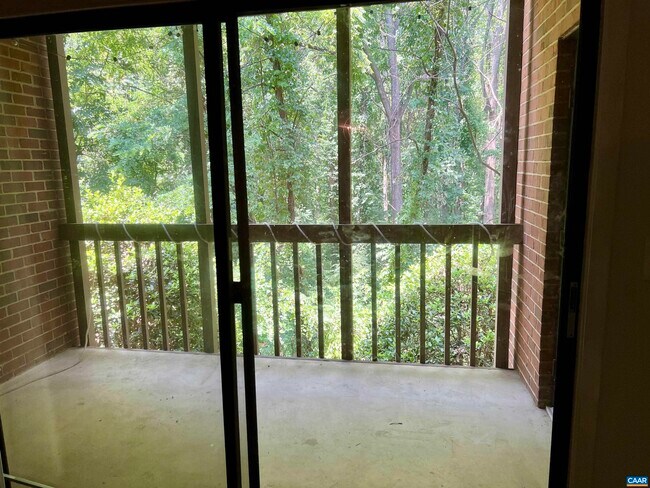 Building Photo - 117 Turtle Creek Rd