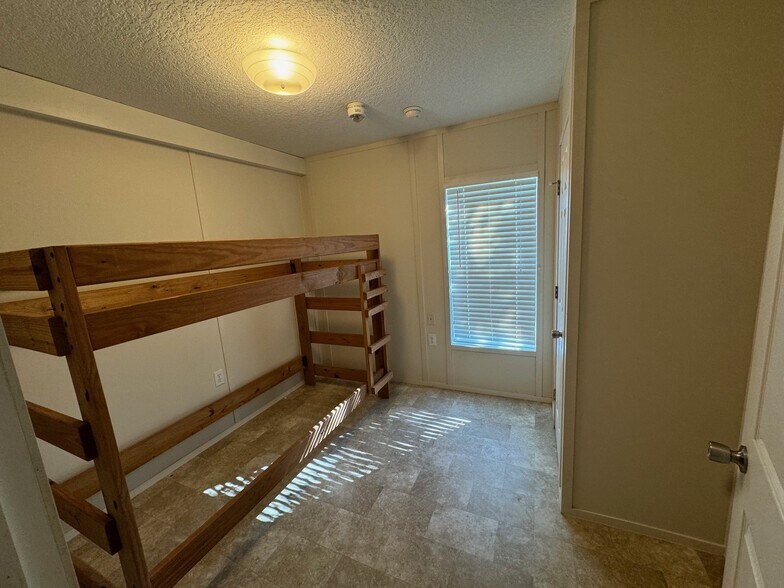 Building Photo - 65188 Highway 1058