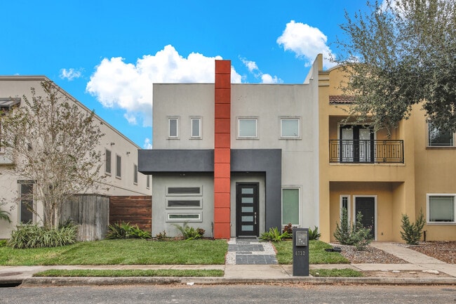 Building Photo - 6732 N 4th St