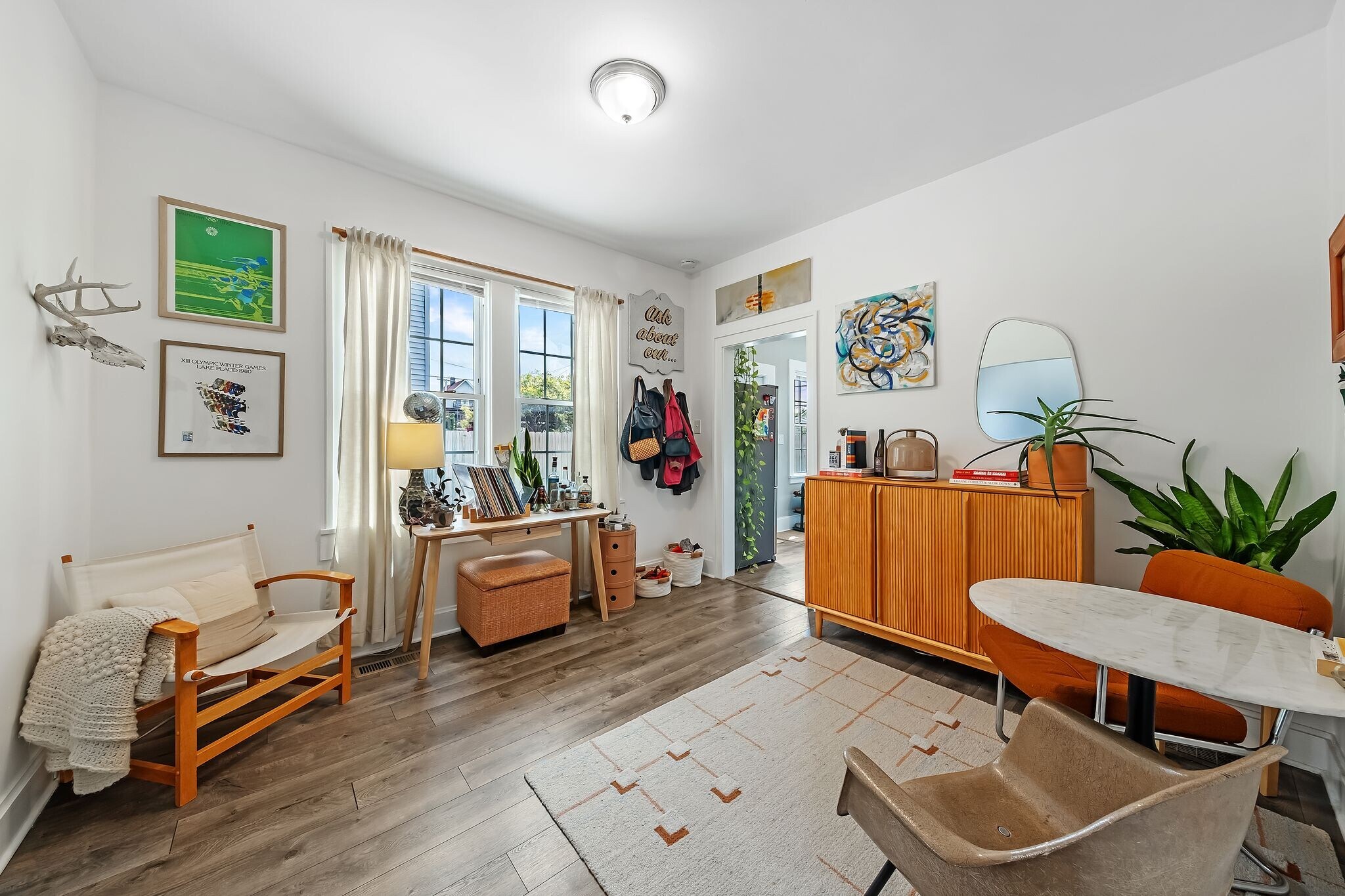 Building Photo - 1276 W 67th St