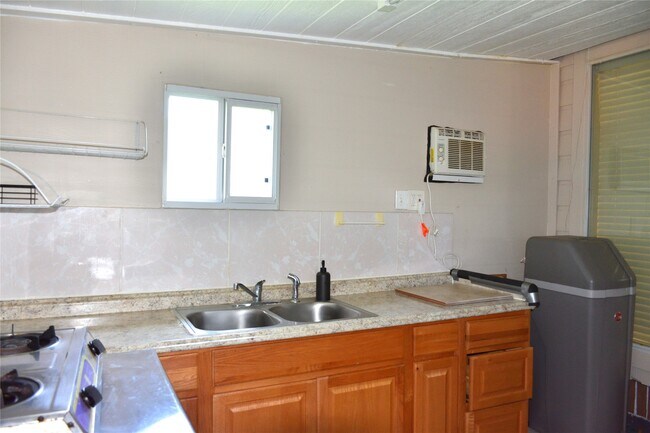 Building Photo - 5106 Autumn Rose Ln