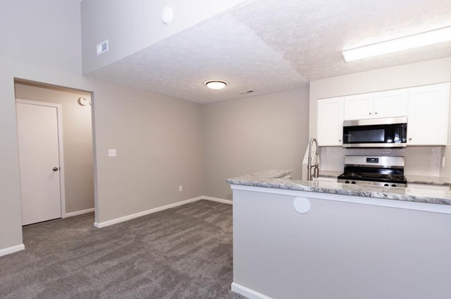 Building Photo - Well Appointment 1bdr 1bth apartment in Hampton