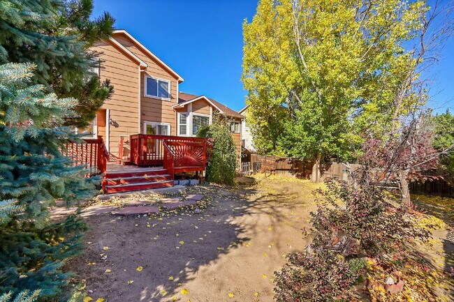 Building Photo - $2,395.00 - 4 Bedrooms, 3.5 Bathrooms, Sin...