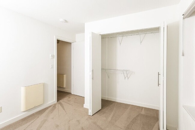 Building Photo - 824 NW 53rd St