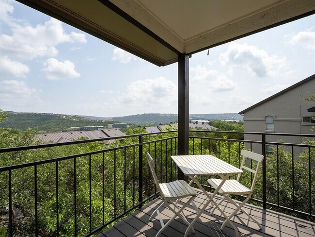 Building Photo - 6000 Shepherd Mountain Cove