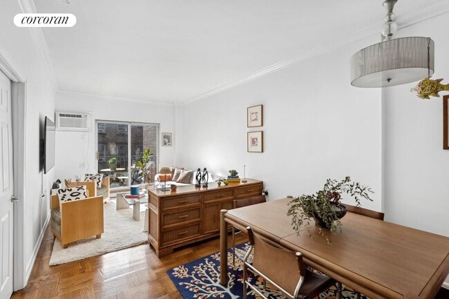 Building Photo - 114 E 27th St