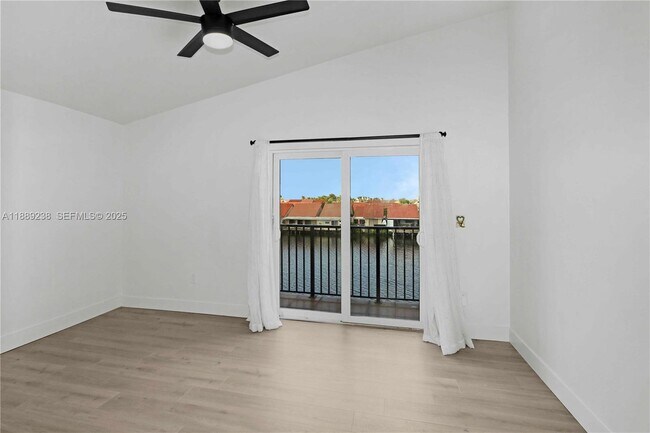 Building Photo - 5530 W 26th Ct